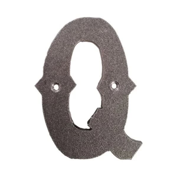 Western Letter 'Q' with Holes